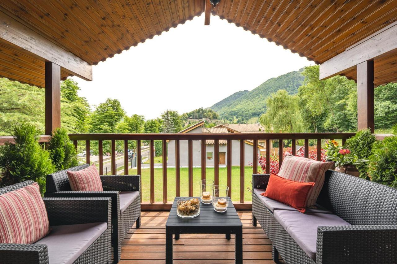 Espectacular Apartamento De Madera Frente Al Rio Ter - Camprodon Exterior photo